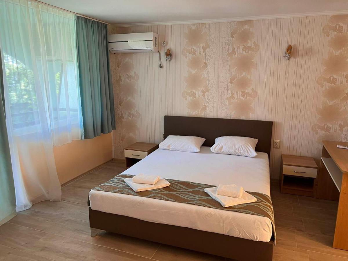 Хотел Диамант Hotel Diamond Balchik Luaran gambar