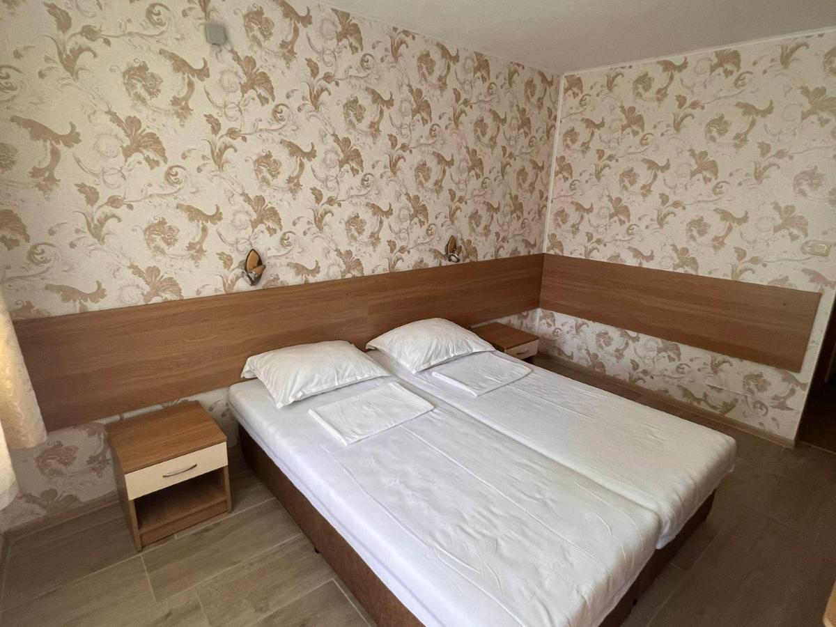 Хотел Диамант Hotel Diamond Balchik Luaran gambar