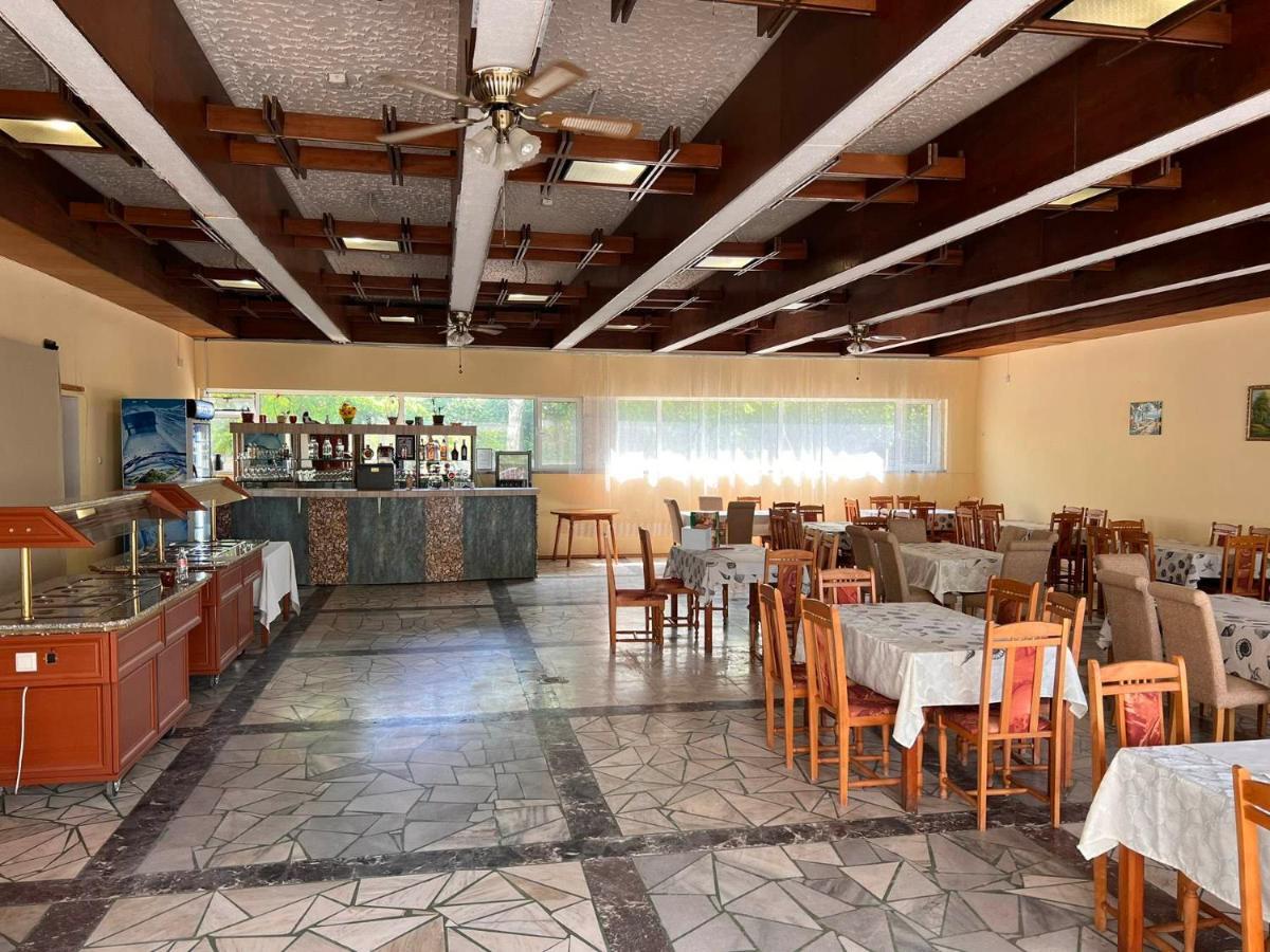 Хотел Диамант Hotel Diamond Balchik Luaran gambar
