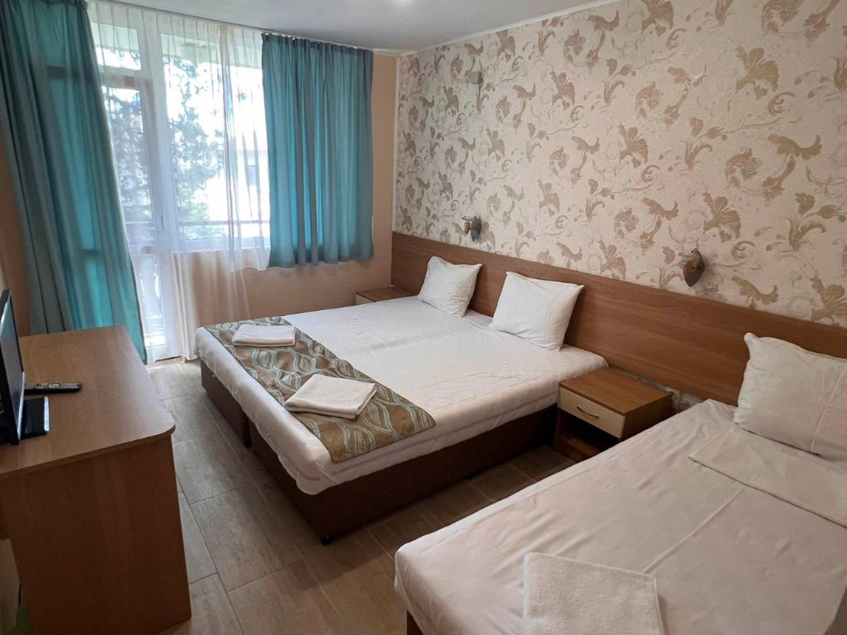 Хотел Диамант Hotel Diamond Balchik Luaran gambar