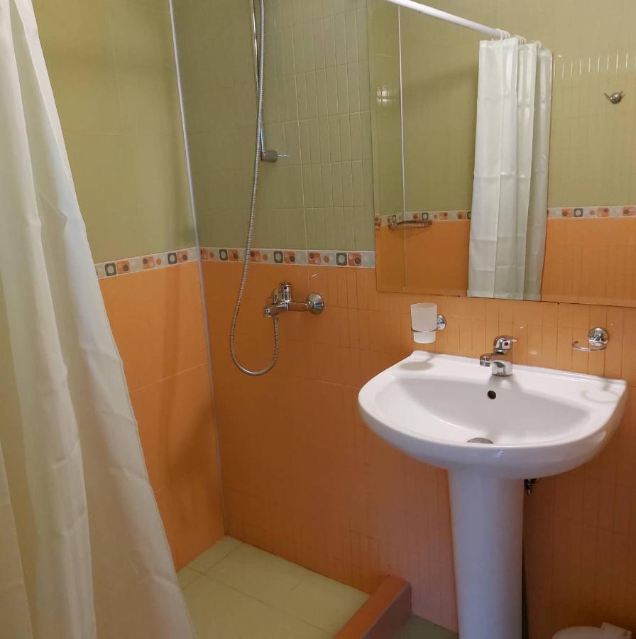 Хотел Диамант Hotel Diamond Balchik Luaran gambar